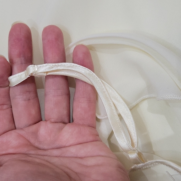 NWOT- La Vie En Rose Ivory Near-Sheer Maxi Nightdress-SZ L - Picture 10 of 15